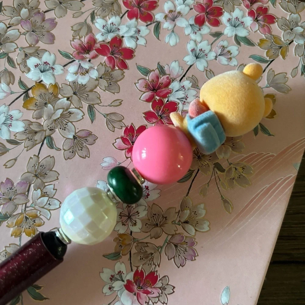 Disney Doorables: Winnie the Pooh: Pooh Bear book bag handmade beaded pen